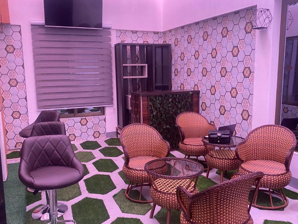 Milton Avenue Suites Accra Esterno foto