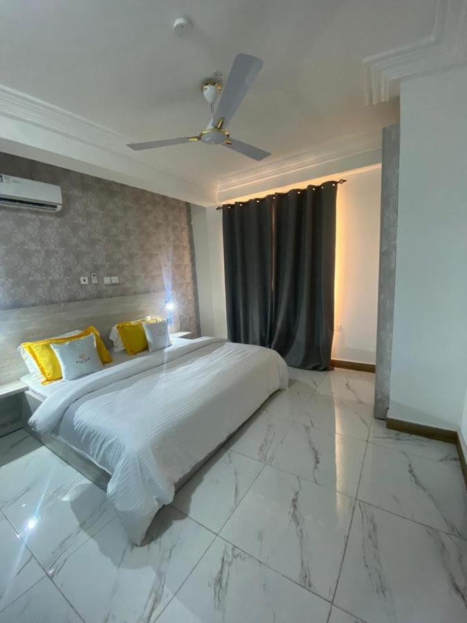 Milton Avenue Suites Accra Esterno foto